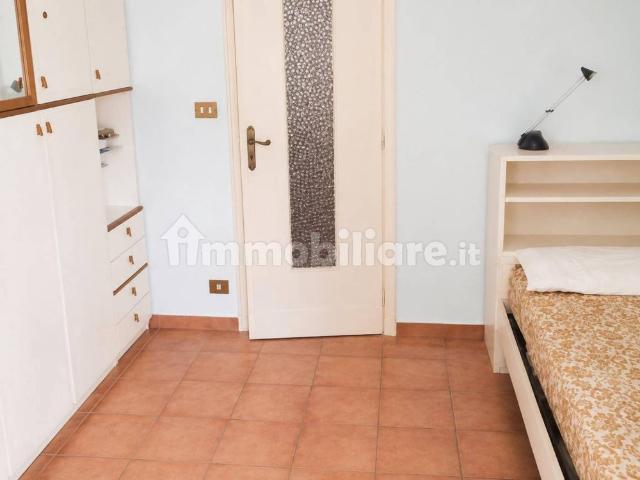 Appartamento via Rosta, Campidoglio, Torino