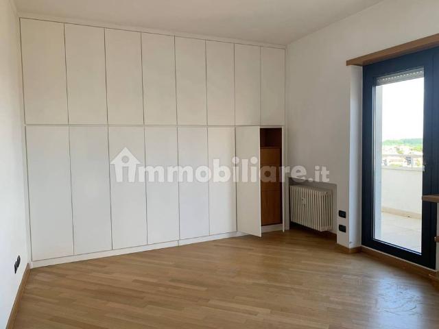 Appartamento via Stefano Jacini, Vigna Clara Vigna Stelluti, Roma