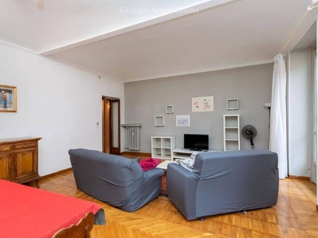 Appartamento via Susa 23, Cit Turin, Torino