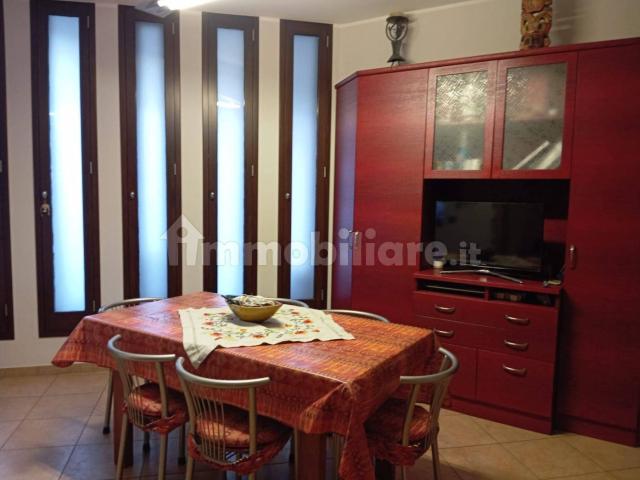 Appartamento via Salnitro, Bisceglie