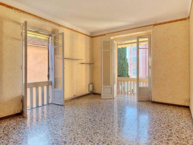 Appartamento via San Francesco d'Assisi, Castello Don Minzoni, Rapallo