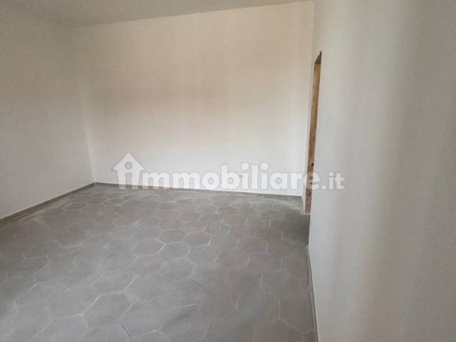 Appartamento via San Gennariello 34, Centro, Pollena Trocchia