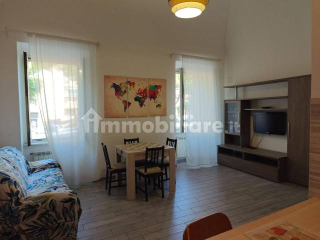 Appartamento via San Lorenzo 13, Centro, Formia