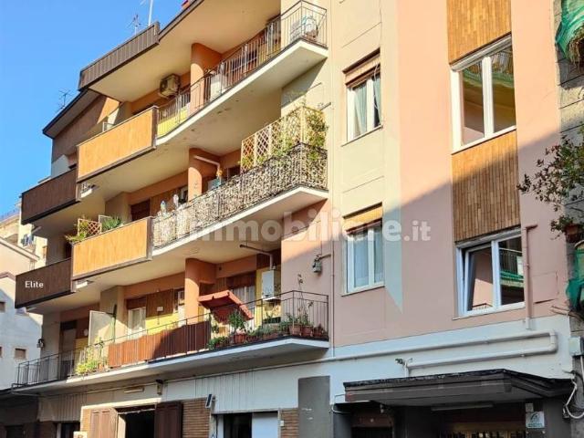 Appartamento via terminio 30, Centro Storico, Avellino