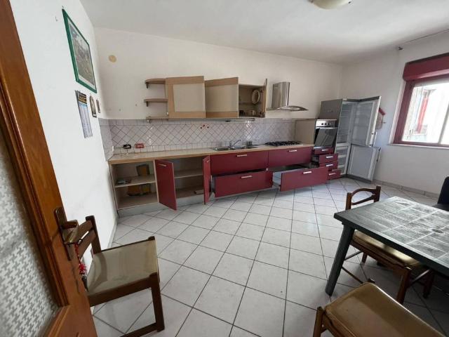 Appartamento via Tito, Centro, Bacoli