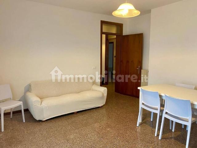 Appartamento via Torri, Arcugnano