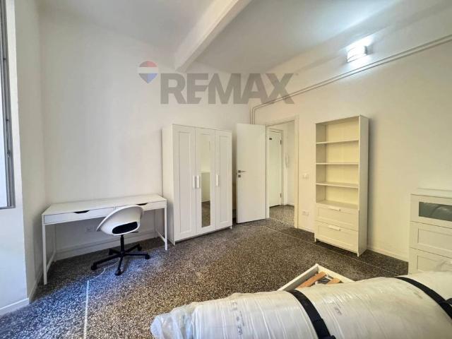 Appartamento via Tortosa 13, Marassi, Genova