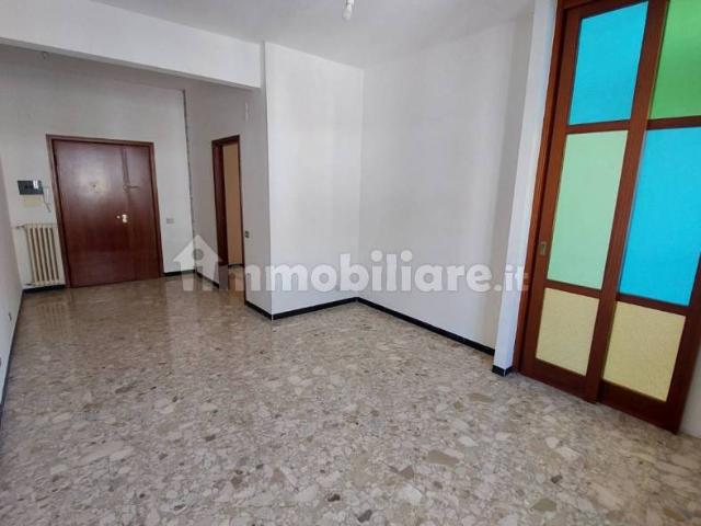 Appartamento viale Giuliano Vanzolini 18, Centro Mare, Pesaro