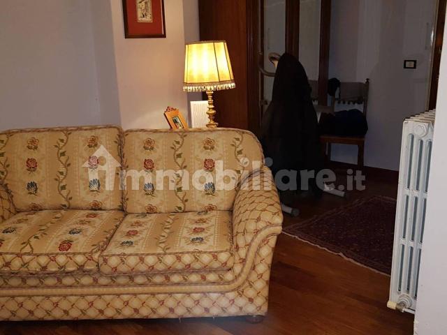 Appartamento viale Giovanni Bovio 115, Centro, Teramo