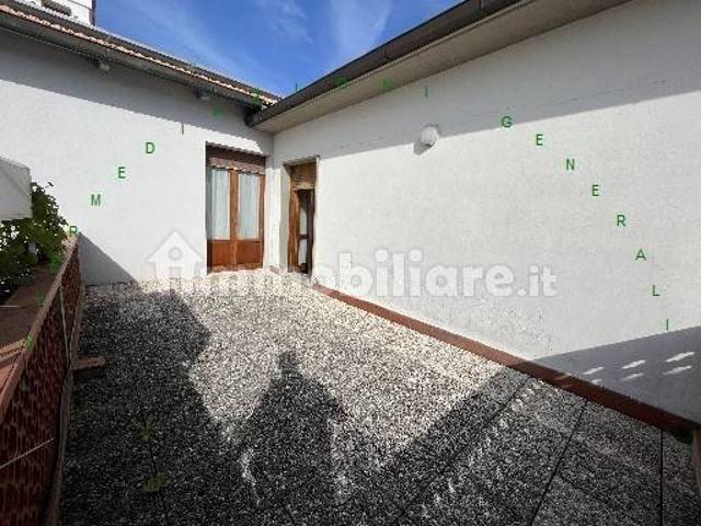 Appartamento viale Kennedy 1, Scarperia, Scarperia e San Piero