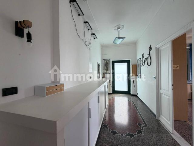 Appartamento viale Quartara, Quarto, Genova
