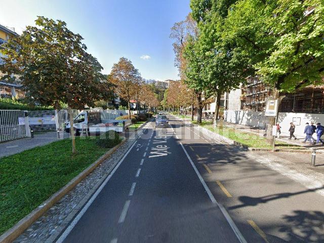 Appartamento viale Vittorio Emanuele II, Centro, Bergamo