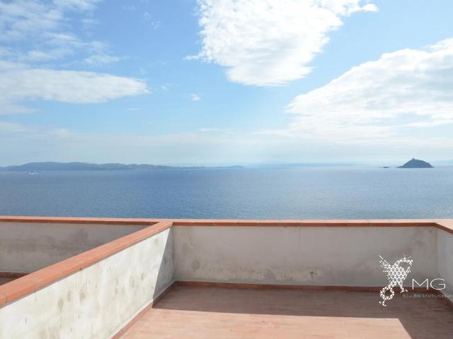 Appartamento vista mare in vendita a Rio Marina, Cavo
