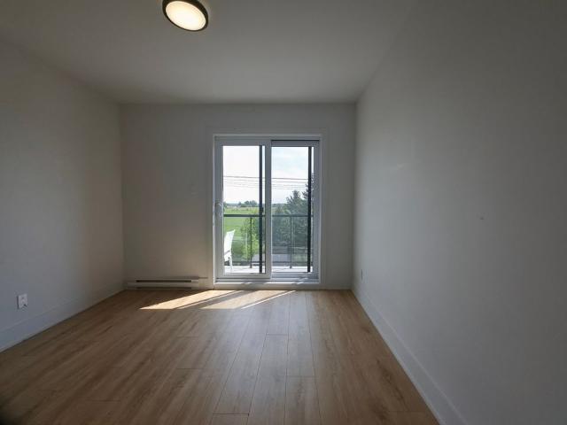Appartement 401 1880 Route Édouard VII