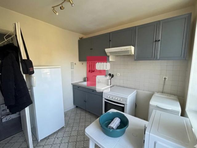 Appartement 40 m2 avec terrain et parkings privés à Lusigny