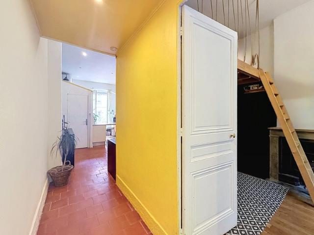T2 de charme – Vieux Lyon / Perrache – 42 m² rénové – faible. 42m² Lyon 5ème