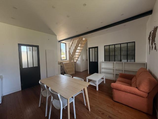 Appartement 44.95 m² 3 Pièces Fontainebleau 77300