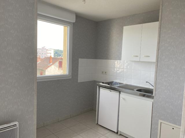 Appartement 46 m² 2 Pièces Montluçon 03100