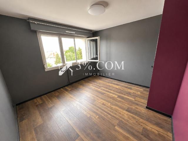 APPARTEMENT 48 M2 UNE CHAMBRE CAVE GARAGE FERMÉ NANC