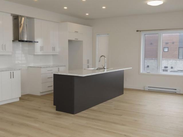 Appartement 4 ½ à Louer à St‑Polycarpe