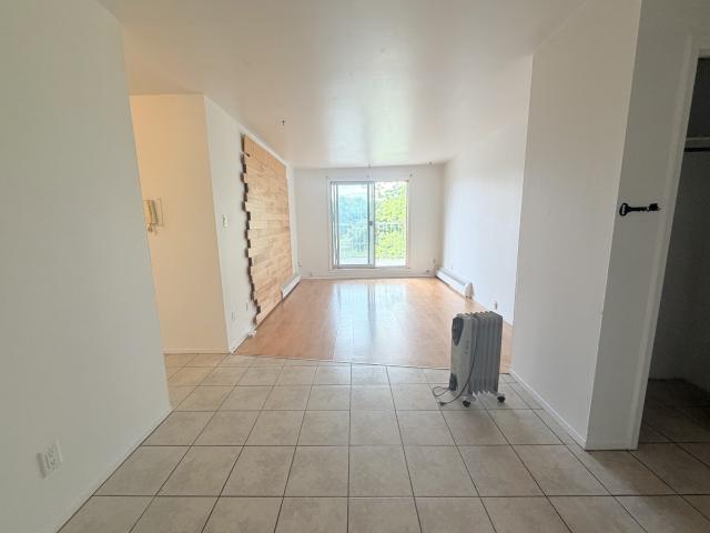 Appartement Loft studio à louer Neufchâtel / Lebourgneuf août 2026