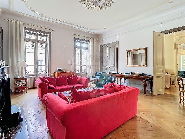 Appartement 4 chambre s à vendre