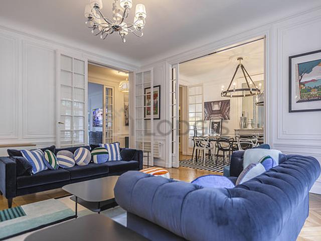 Appartement 4 chambres meublé avec ascenseur, concierge et cave Arc de Triomphe Paris 16°