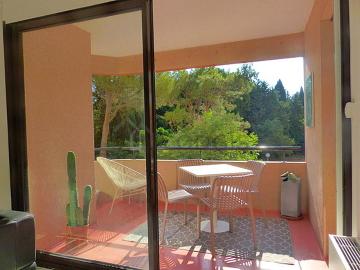 Appartement 4 chambres meublé avec garage, terrasse et ascenseur Montpellier Centre
