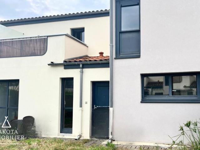 Appartement 4 chambres jardin