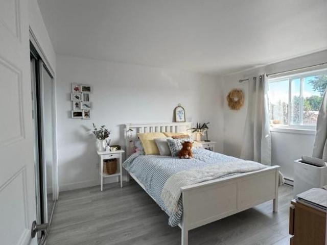 Appartement 4 chambres 1 salle de bain