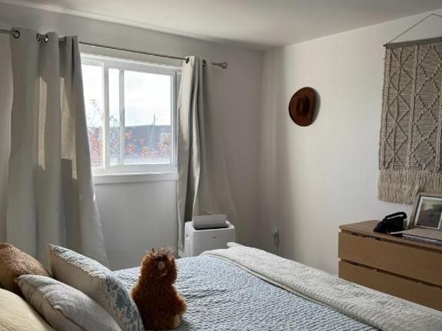 Appartement 4 chambres 1 salle de bain