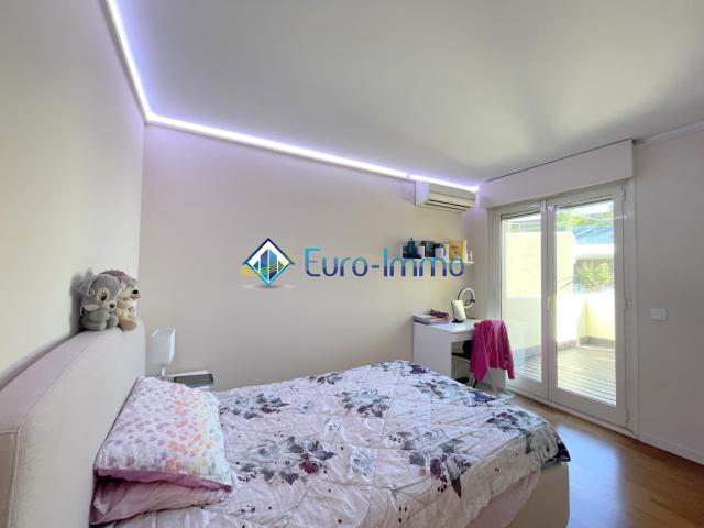 Appartement 4 pièce s 3 chambre s 100 m²