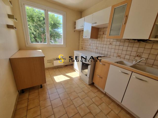 APPARTEMENT 4 pièce s