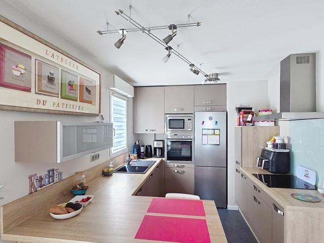 Appartement 4 pièce s 2 chambre s 65.09 m²