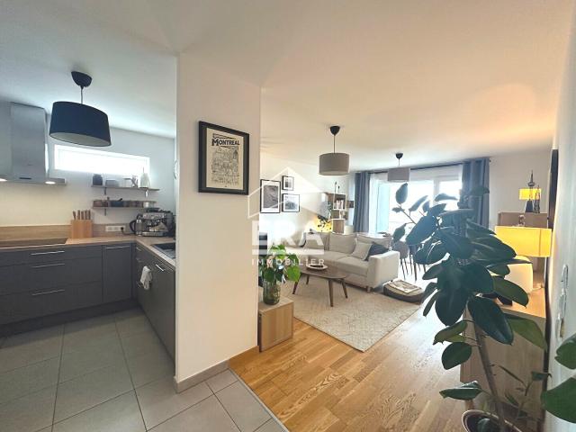 Appartement 4 pièce s 88 m2 non meublé