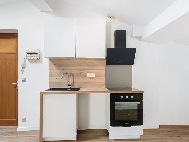 Appartement 4 pièces, 42 m² à louer à Montélimar 26200