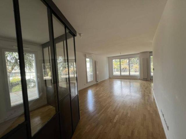 Appartement 4 pièces 44200 Nantes Réf: 12388