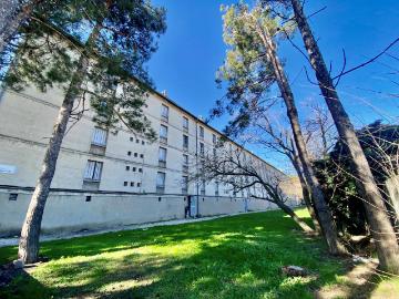 Appartement 4 pièces, 44 m² à louer à Avignon 84000