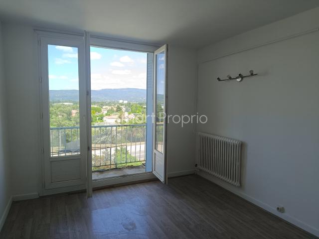 Appartement 4 pièces 45 m²