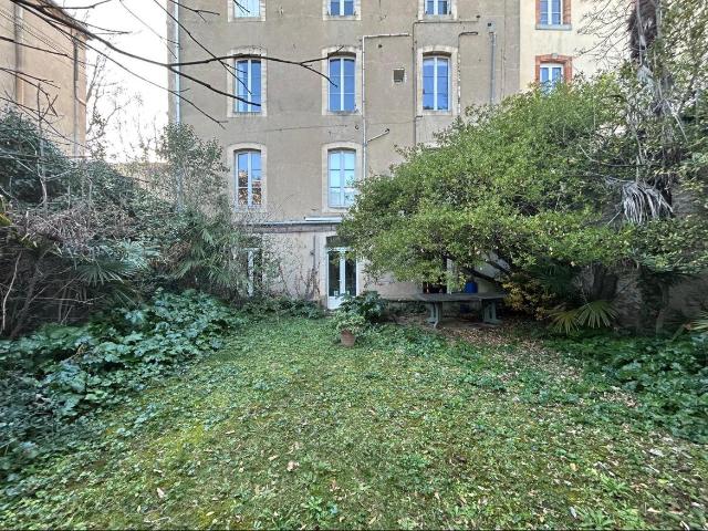 Appartement 4 pièces 500 m²