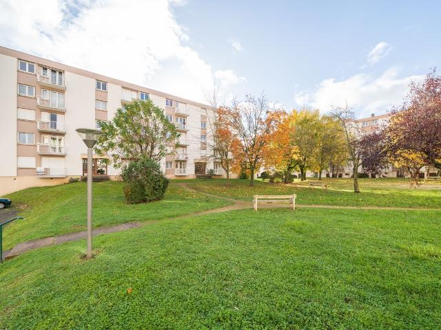 Appartement 4 Pieces 67 m2 jarville la malgrange
