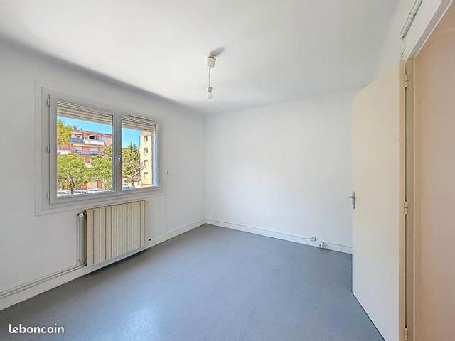 Appartement 4 pièces 67 m²