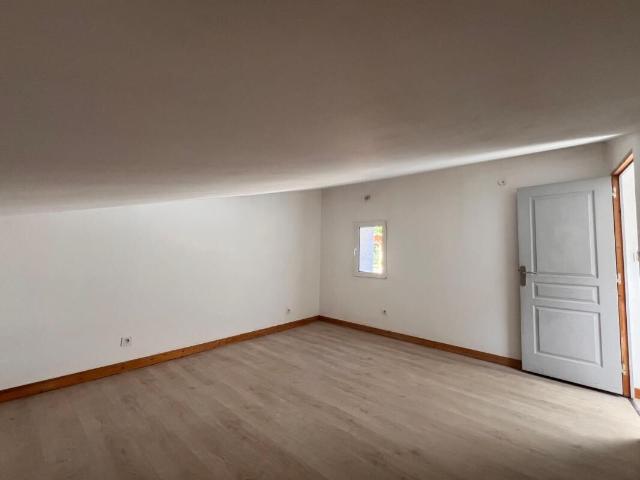 Appartement 4 pièces, 64 m² à louer à Rive de Gier 42800