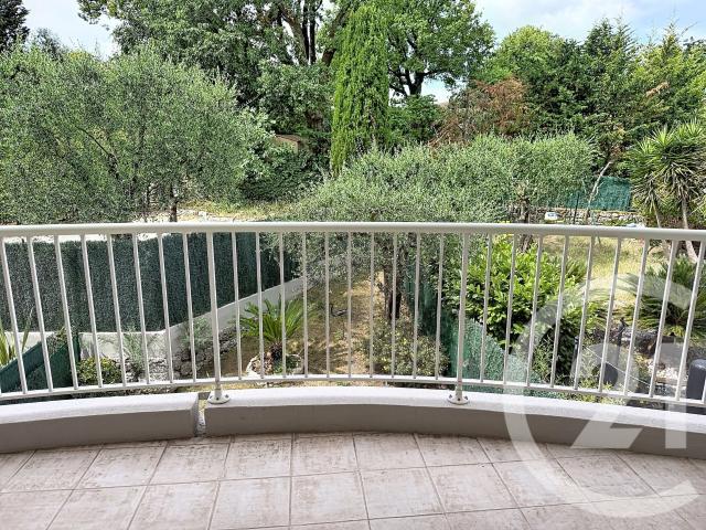 Appartement 4 pièces 64 m²