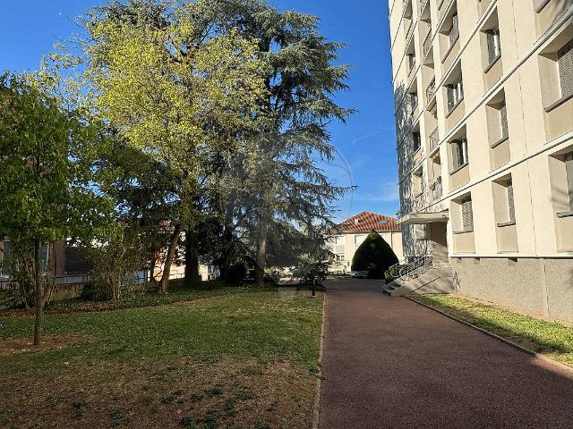 Appartement 4 pièces 64 m²
