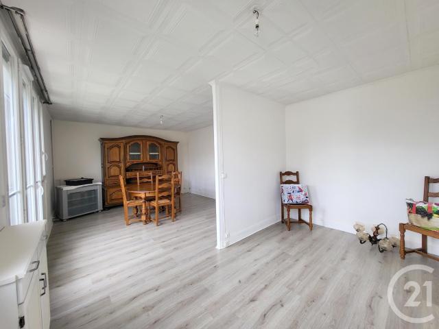 Appartement 4 pièces 65 m²