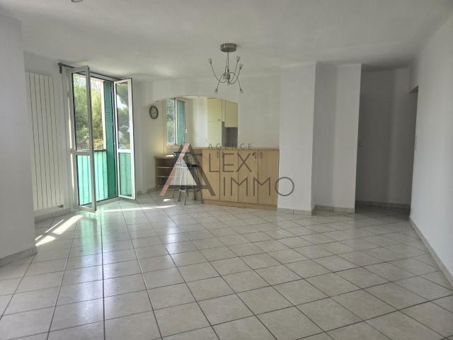 Appartement 4 pièces 65 m²