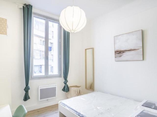 Appartement 4 pièces, 66 m² à louer à Marseille 6 13006