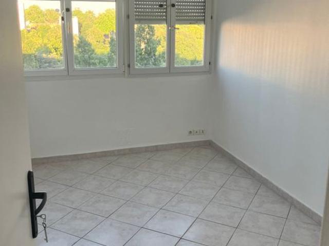 Appartement 4 pièces, 66 m² à louer à Savigny sur Orge 91600