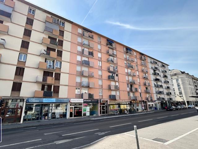 Appartement 4 pièces 66 m²